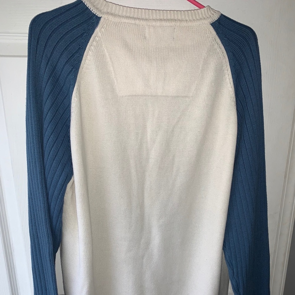 Sweater - Picture 2 of 4